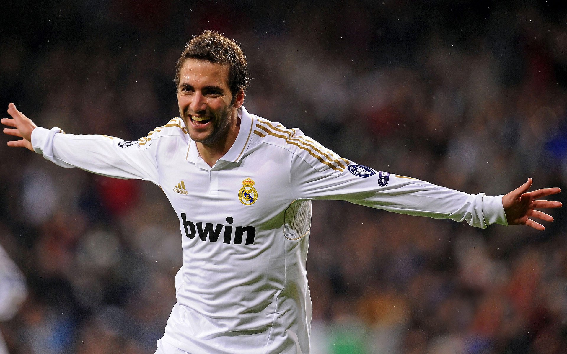 胡志明市马拉松：越南跑者破纪录，赛事精彩！，越南胡志明指数是什么